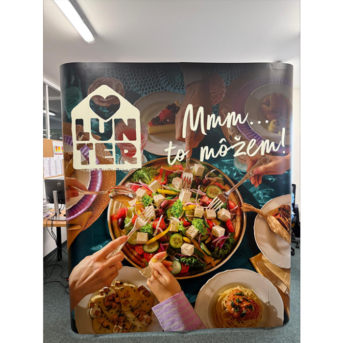 Popup stena referencia